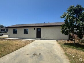 Building Photo - 10937 Sunnyslope Ave