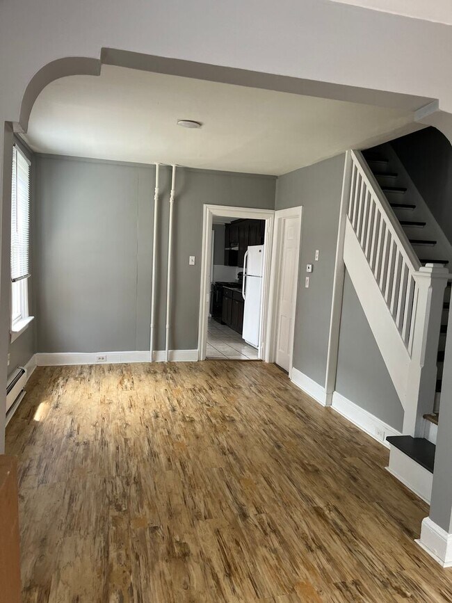 Foto del edificio - Beautiful 3-bedroom, 1.5-bathroom home in the heart of Lancaster!