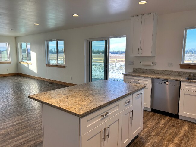 Foto del edificio - 240 Cayuse Ln