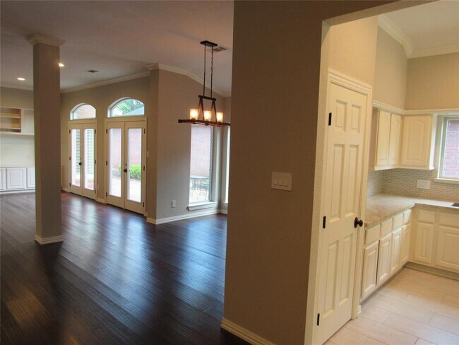 Building Photo - 3211 Hickory Brook Ln