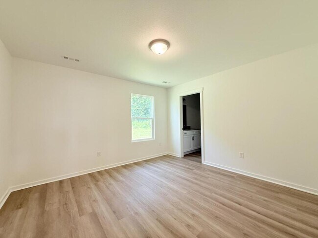Building Photo - 209 Eagle Edge Dr