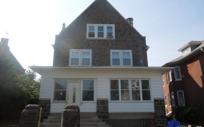 Primary Photo - 6943 Torresdale Ave
