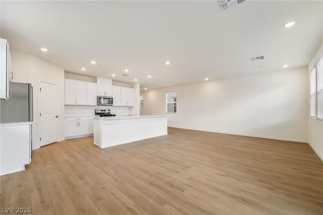 Building Photo - 3951 Riley Rose Ave