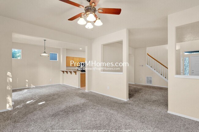 Foto del edificio - Gorgeous Four Bedroom Home in South Hillsb...