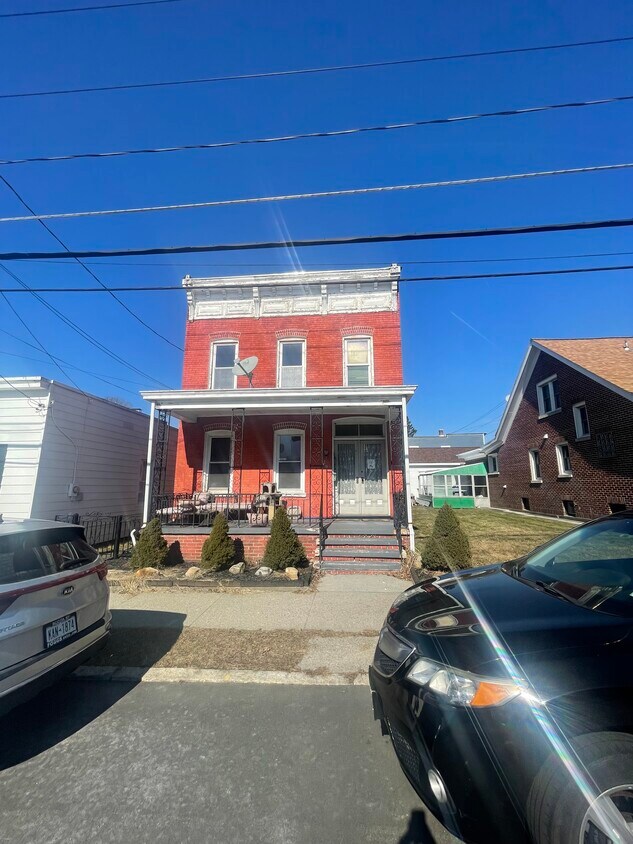 Foto principal - 95 Bridge Ave