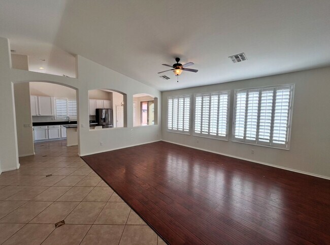 Foto del edificio - Private Pool, Corner Lot, Solar, 4 bed + B...