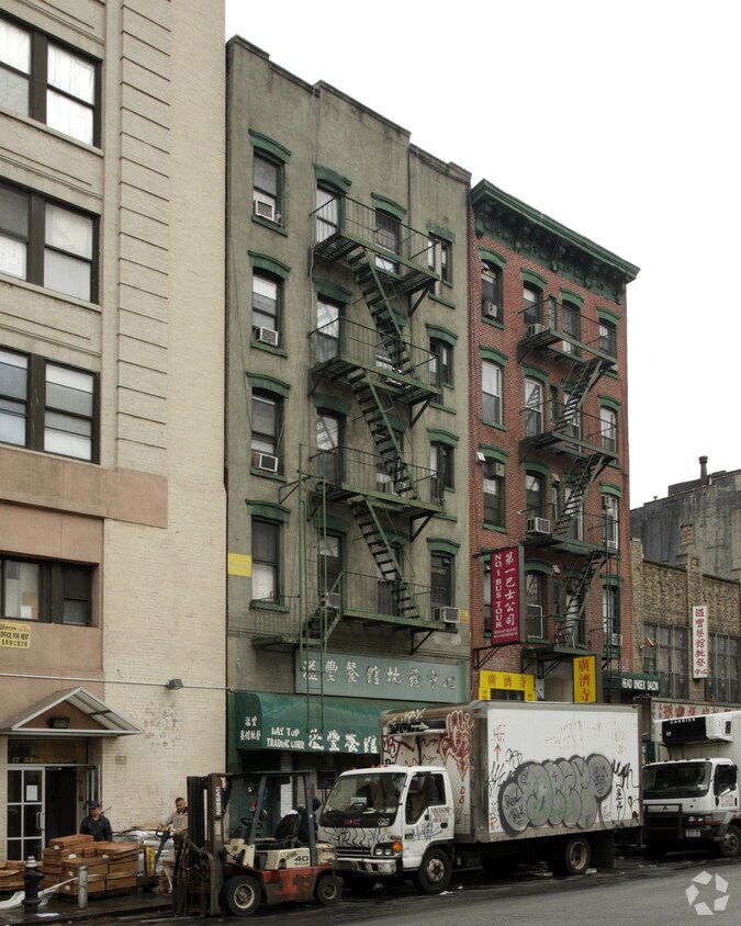 Foto del edificio - 19 Allen St