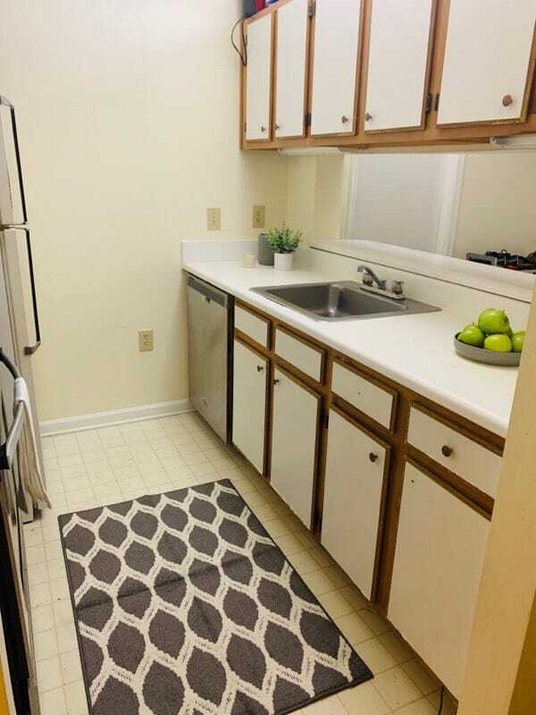 Kitchen 1 - 11006 Diploma Dr