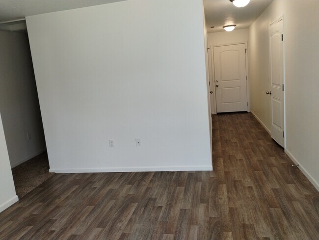 Foto del edificio - 170 Pin Oak Ct