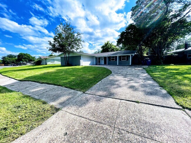 Foto del edificio - 3190 Northaven Rd