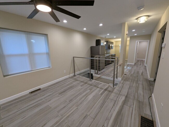 Foto del edificio - Greenway Glow-Up: Fully Renovated & Full o...