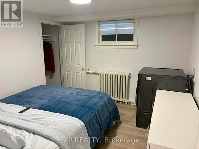 Photo du bâtiment - 126 1/2 MARIER AVENUE