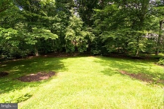 Building Photo - 6638 Holland St