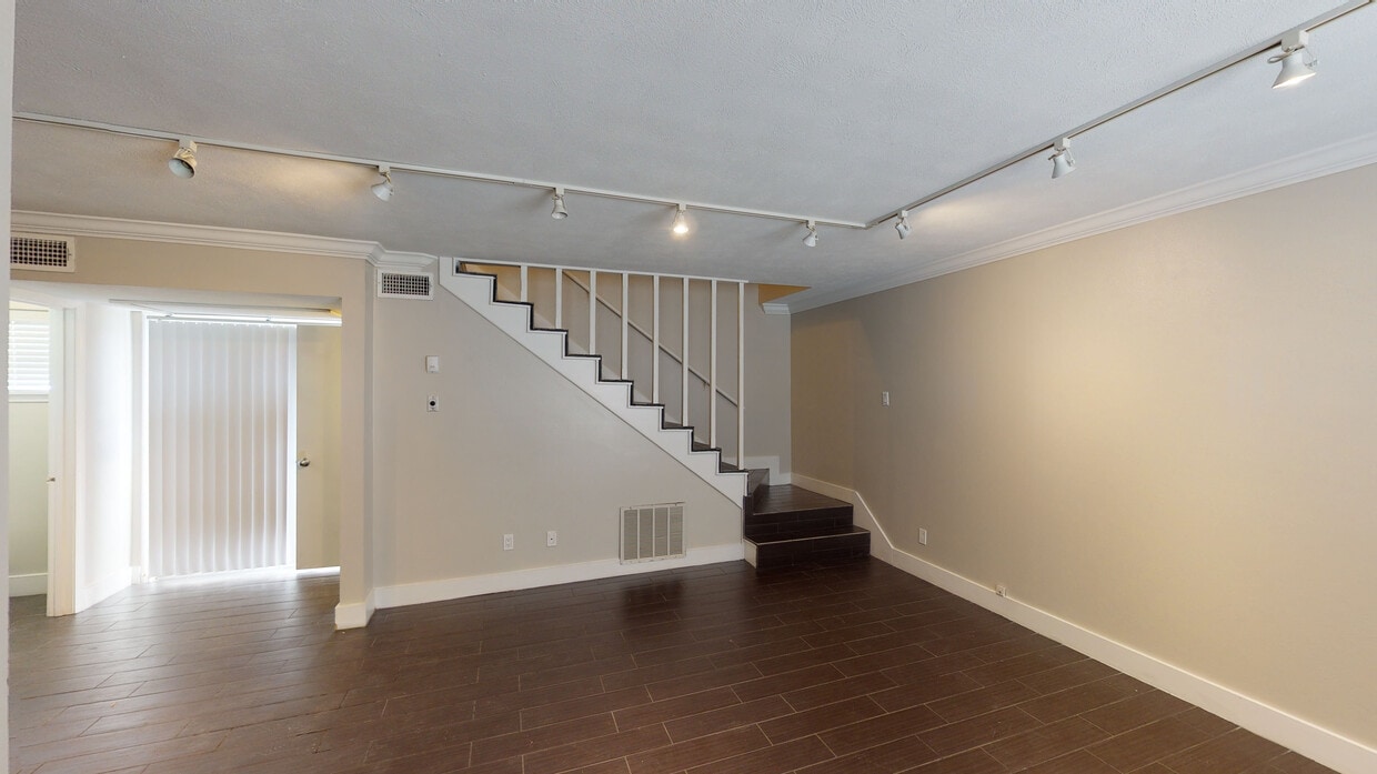 Photo - 1903 Portsmouth Apartments