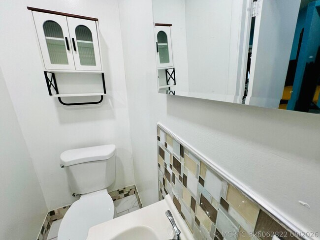 Foto del edificio - 3387 NW 37th Ave