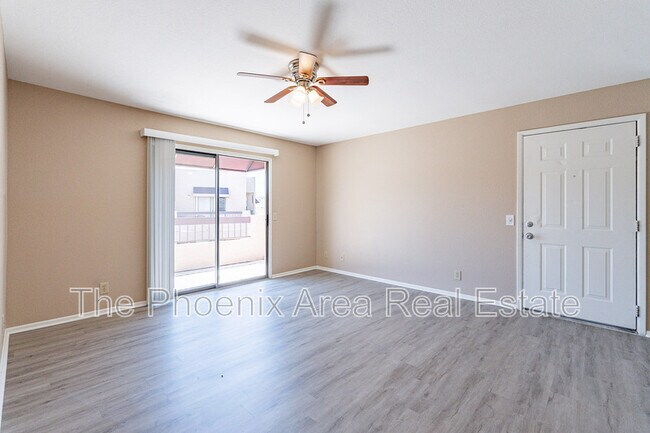 Building Photo - 16657 E Gunsight Dr