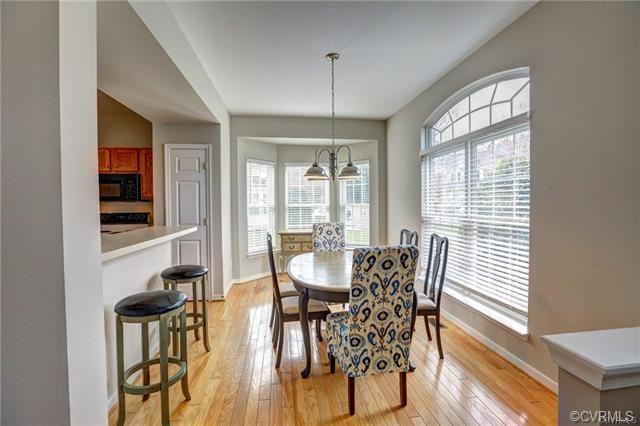 Foto del edificio - 3108 Friars Walk Ln