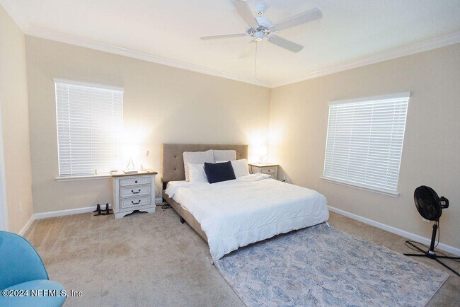 Foto del edificio - 16150 Blossom Lake Dr