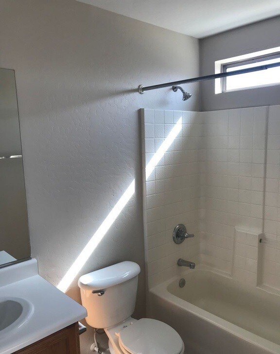 Building Photo - 6341 W Hughes Dr Phoenix, AZ 85043
