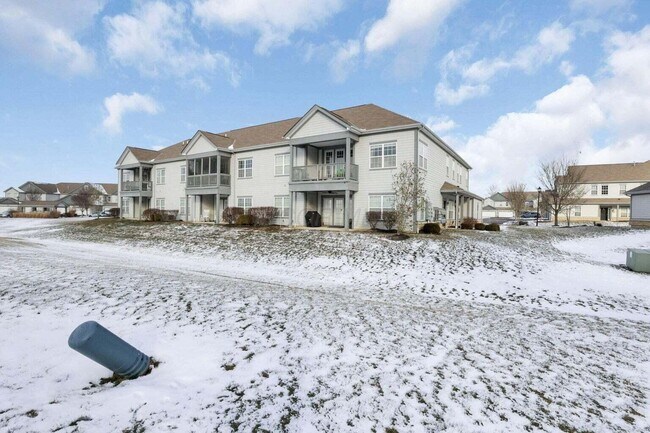 Foto del edificio - 550 Redwood Ln