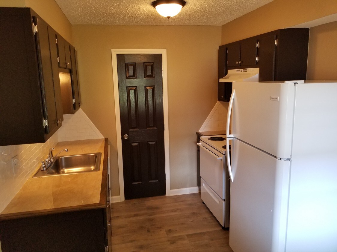 Foto principal - 724 SE 59th St