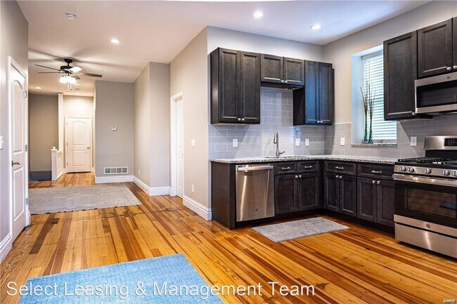 Building Photo - 2 br, 1 bath House - 3171 Nebraska 2FL