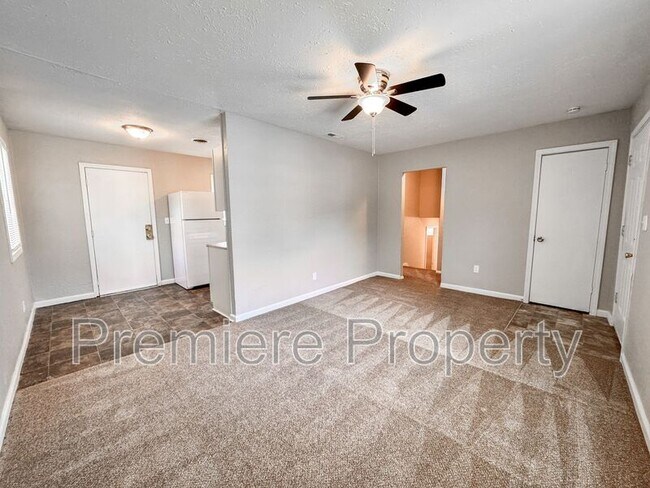 Foto del edificio - 7725 E 51st St