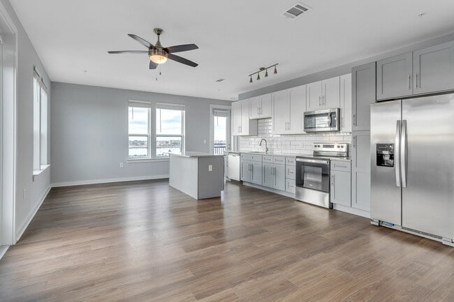 RISE Doro (20) - RISE Doro