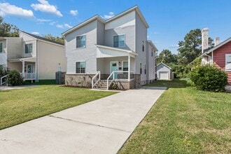 Building Photo - 317 Cottonwood Ave