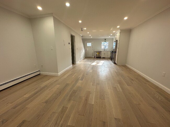 Building Photo - 16A Jay St