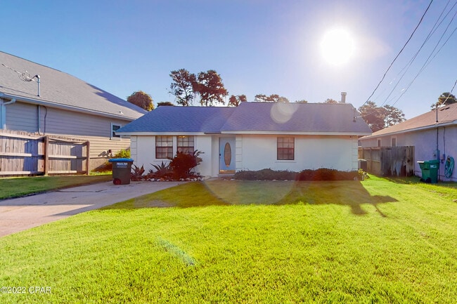 Building Photo - 602 Lake Powell Dr