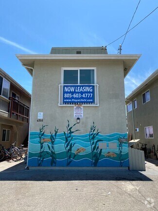 Building Photo - 6705 Del Playa Dr