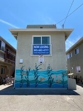 Building Photo - 6705 Del Playa Dr