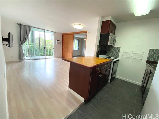 Foto del edificio - 98-1038-1038 Moanalua Rd