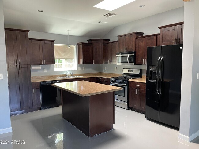 Foto del edificio - 3032 N 22nd St