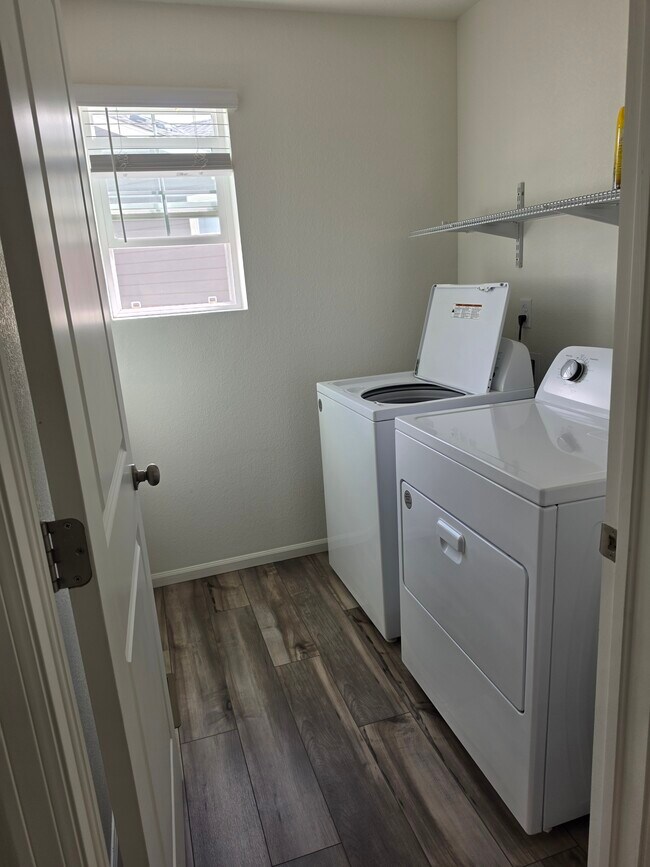 Foto del edificio - 21902 E 38th Pl