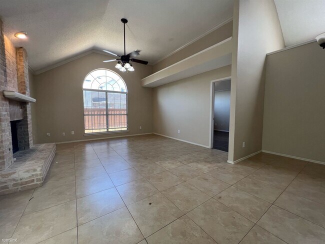 Building Photo - 3 br, 2 bath House - 927 Golden Grove Dr