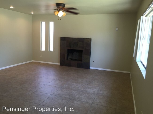 Building Photo - 3423 Mona Way