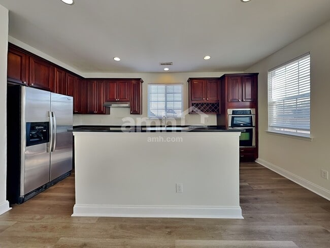 Building Photo - 203 Reedy River Ct