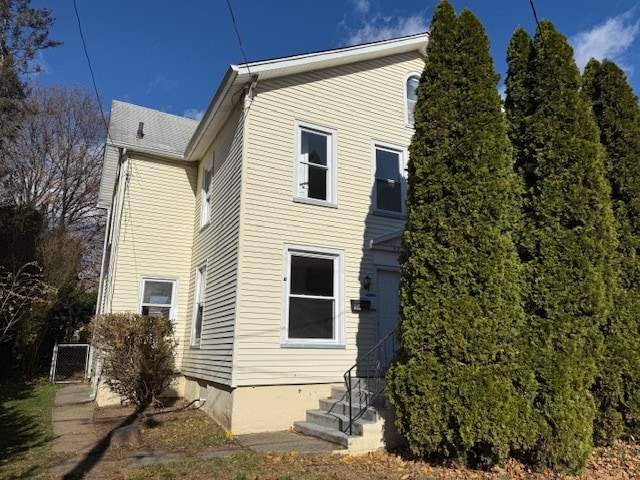 Primary Photo - 52 Carlton Ave