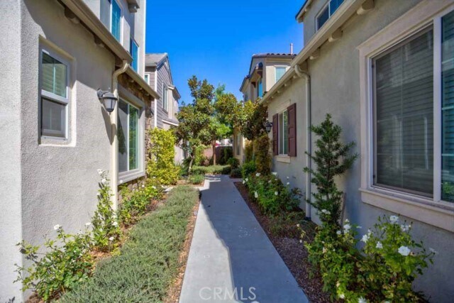 Building Photo - 8696 Festival St