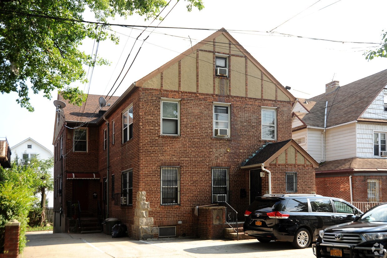 Foto del edificio - 147-34 Delaware Ave