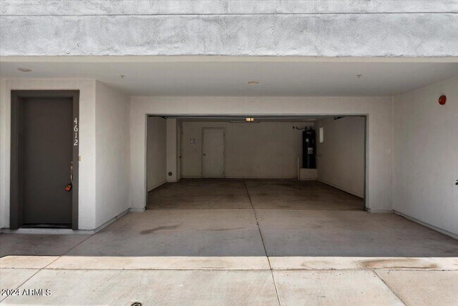 Foto del edificio - 4612 E Culver St
