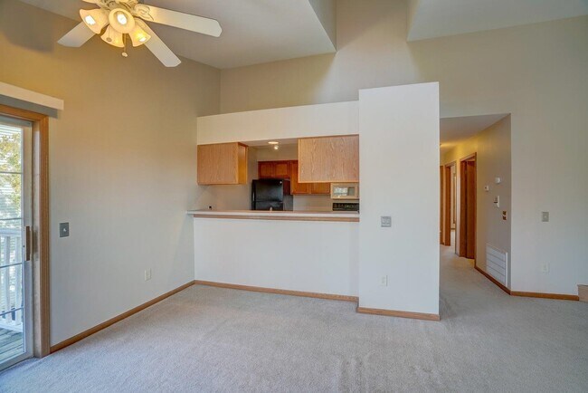 Foto del edificio - 3509 Maple Grove Dr