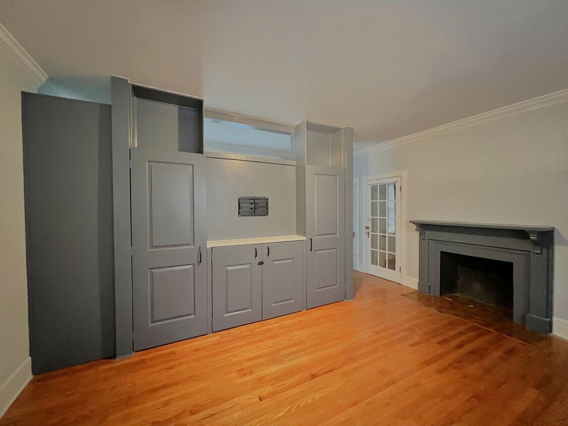 Foto del edificio - 50 E Housatonic St