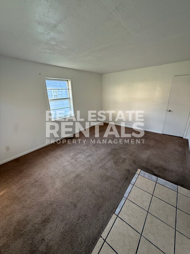 Foto del edificio - 1207 Brookside Dr