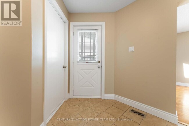 Photo du bâtiment - 1936 Longman Crescent