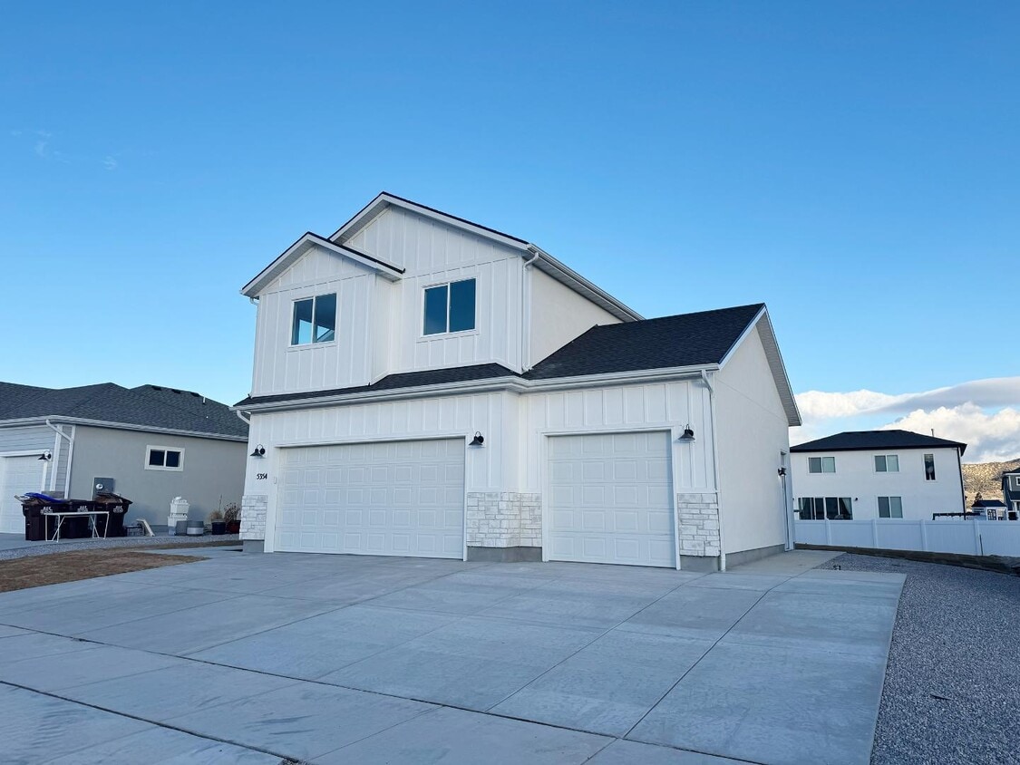 Foto principal - 5354 Orville St