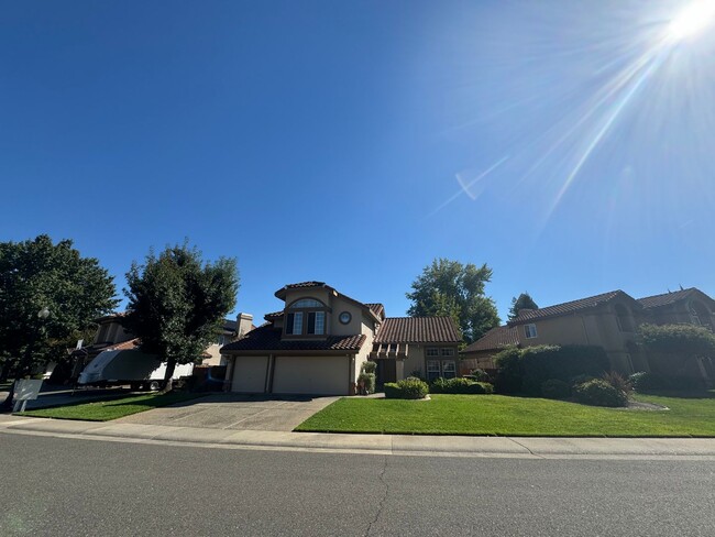 Building Photo - BEAUTIFUL 2 STORY IN FOLSOM WITH 4 BED, 3 ...