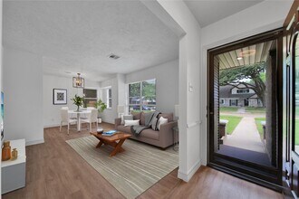 Building Photo - 9411 Roos Rd